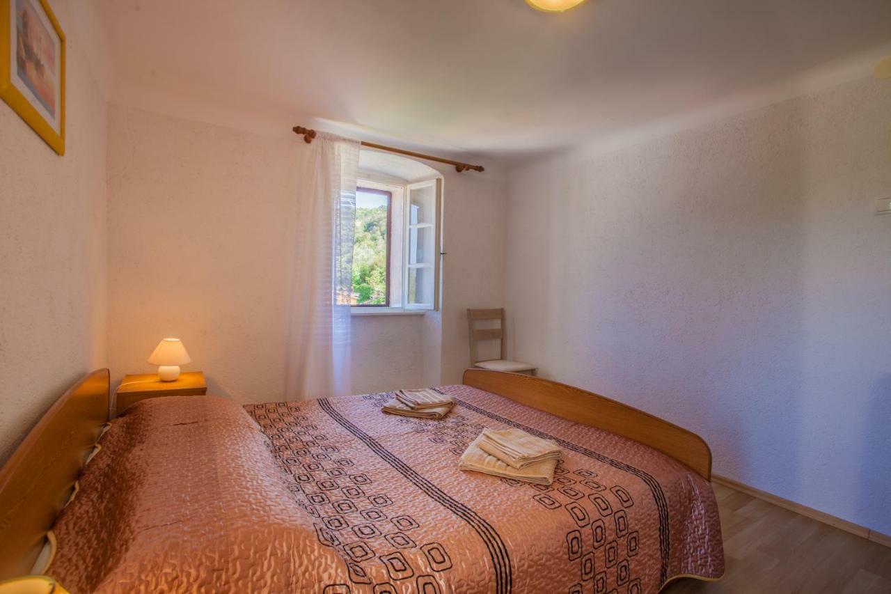 Apartment Surdic Валун Экстерьер фото