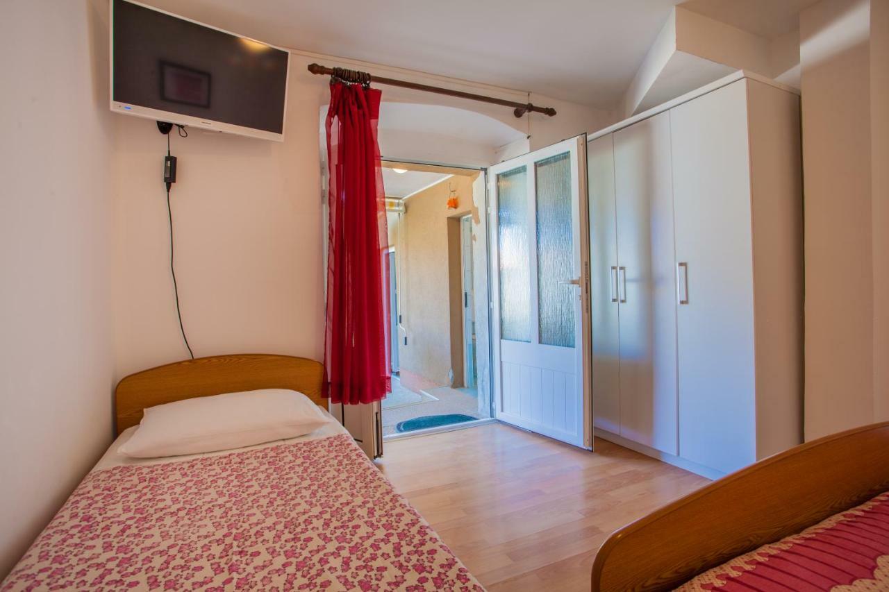 Apartment Surdic Валун Экстерьер фото
